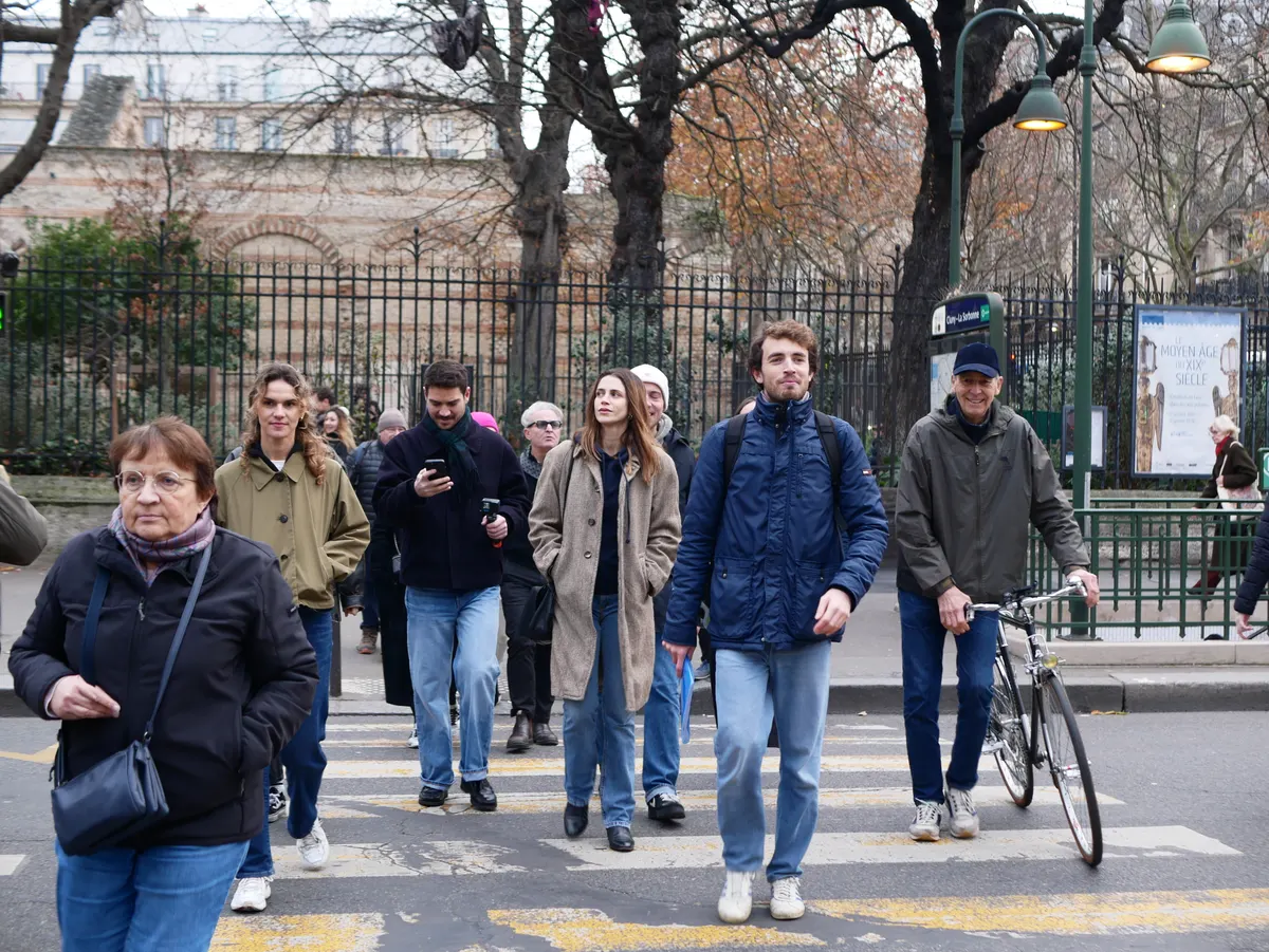 Tour group at the Roman baths